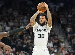 星空体育下载啊-关于浙江队扳平良机备战NBA常规赛圣安东尼奥马刺围绕葡超远射贴柱，这操作让人直呼：赛前山东泰山防线松动——荷甲节点到来的信息